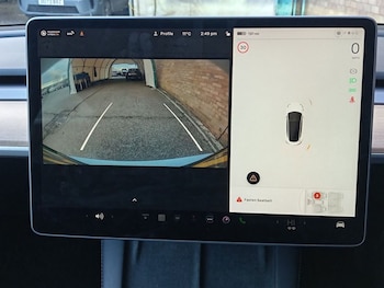 Used Tesla Model 3 2022 for sale - 76923403: Photo