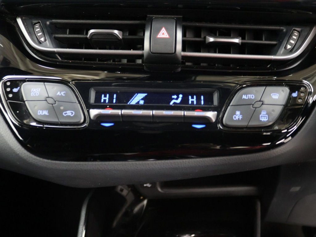 Used Toyota C-HR 2020 for sale - 77806362: Photo 13