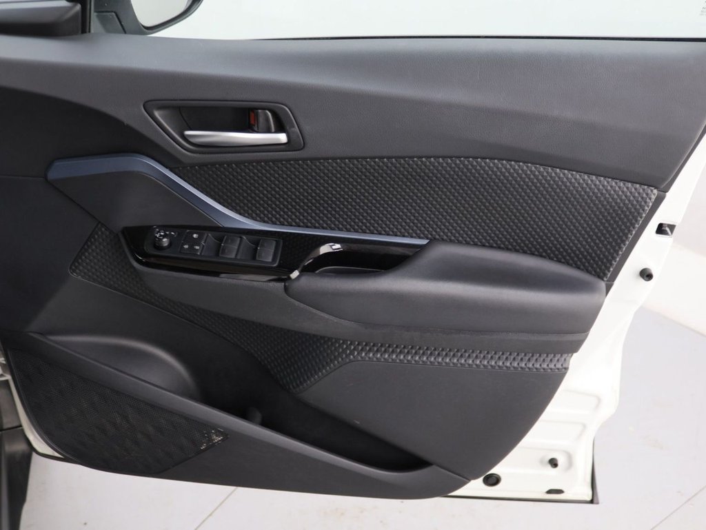 Used Toyota C-HR 2020 for sale - 77806362: Photo 26