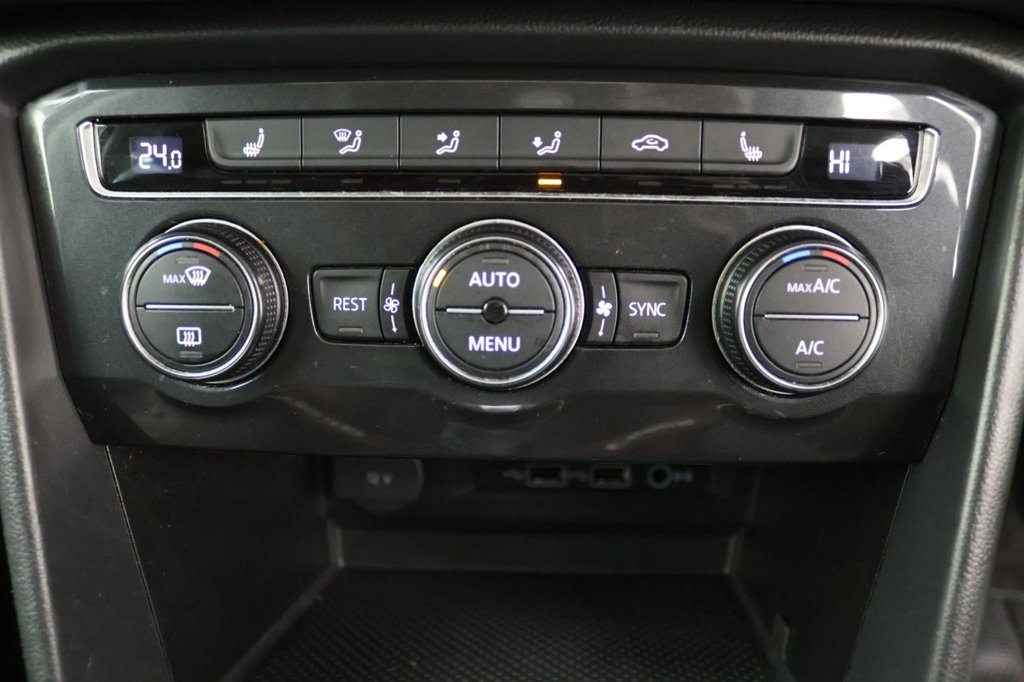 Used Volkswagen Tiguan 2019 for sale - 77037836: Photo 17