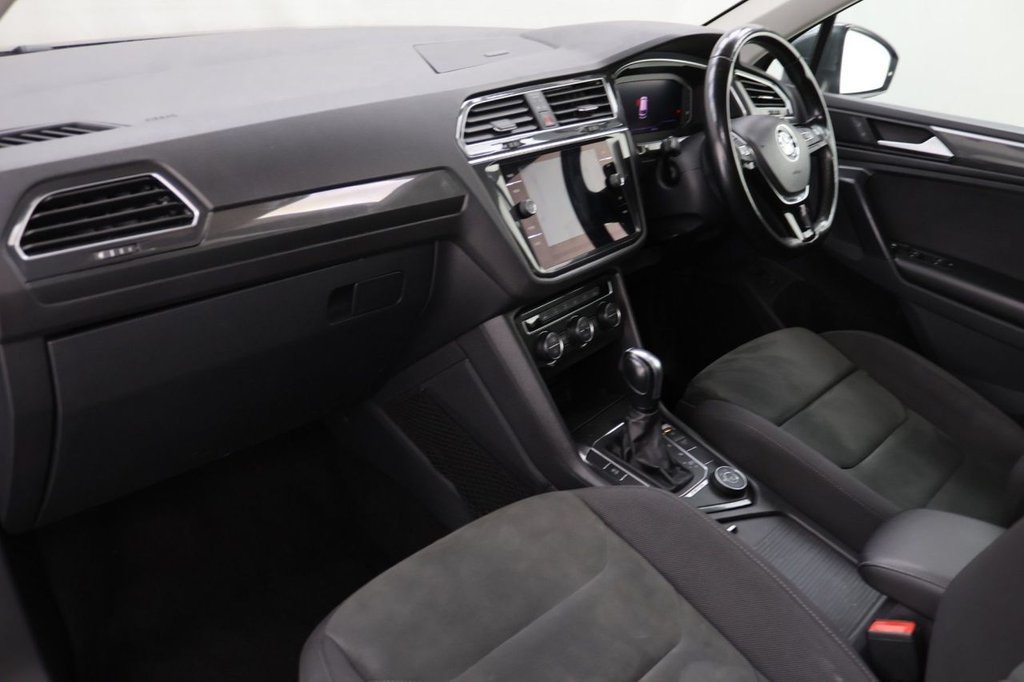Used Volkswagen Tiguan 2019 for sale - 77037836: Photo 24