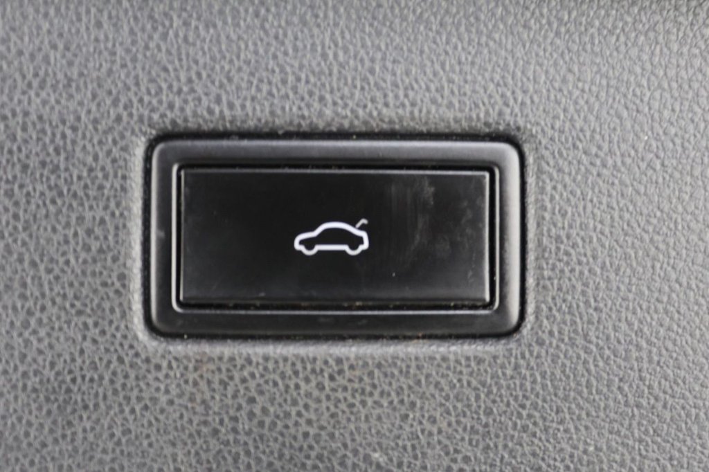 Used Volkswagen Tiguan 2019 for sale - 77037836: Photo 26