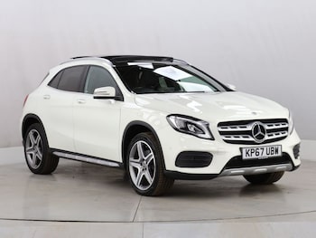 Used Mercedes-Benz GLA 2017 for sale - 76300947: Photo
