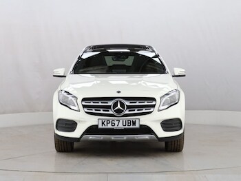 Used Mercedes-Benz GLA 2017 for sale - 76300947: Photo