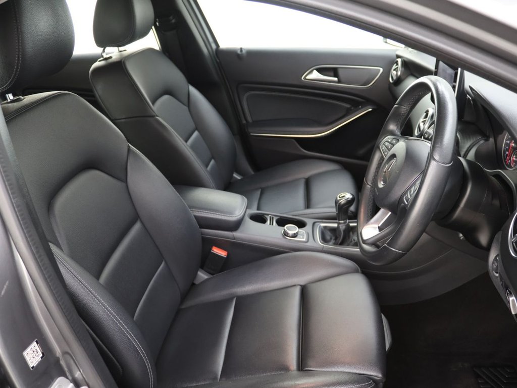 Used Mercedes-Benz A-Class 2017 for sale - 76535707: Photo 12