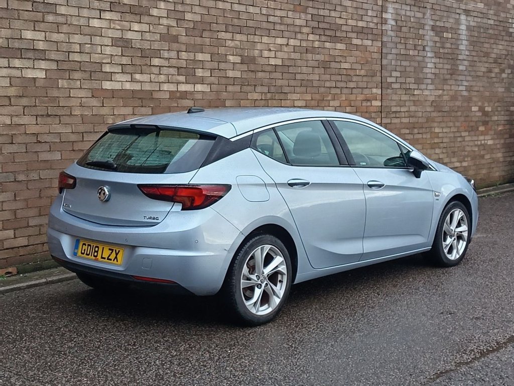 Used Vauxhall Astra 2018 for sale - 76848449: Photo 3