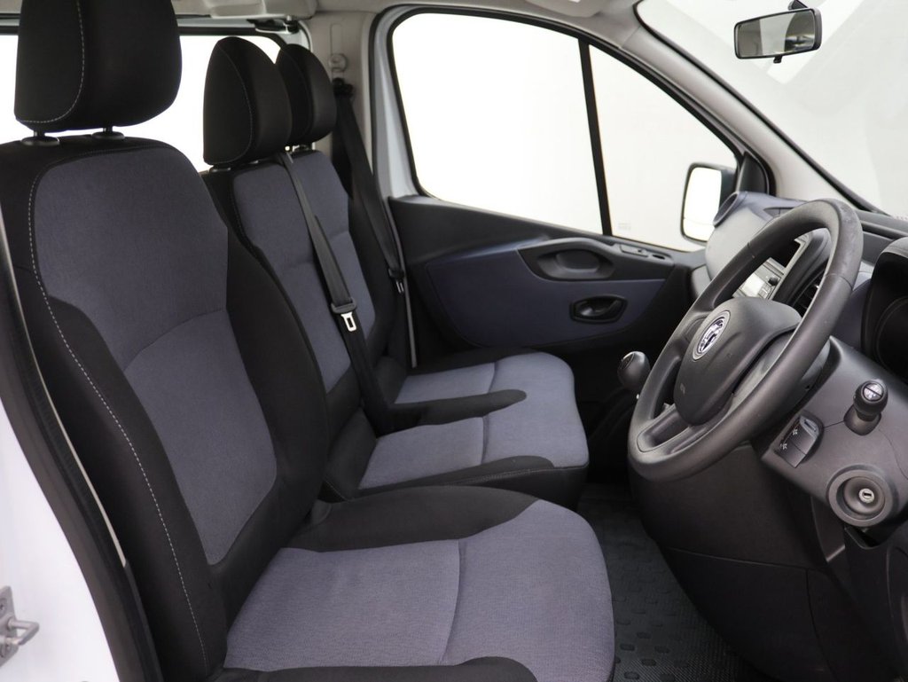 Used Vauxhall Vivaro 2016 for sale - 76542013: Photo 12