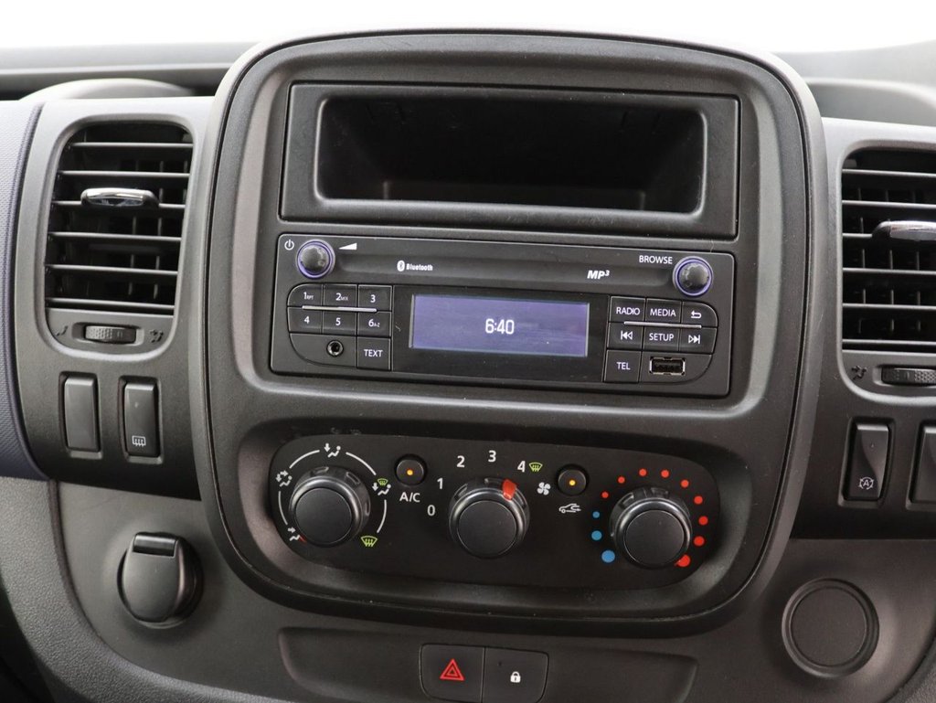 Used Vauxhall Vivaro 2016 for sale - 76542013: Photo 13