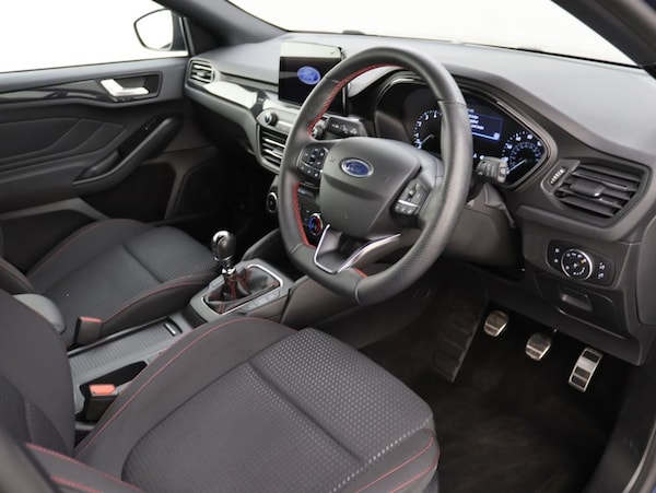 Used Ford Focus 2019 for sale - 76300965: Photo 10