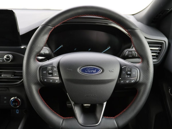 Used Ford Focus 2019 for sale - 76300965: Photo 20