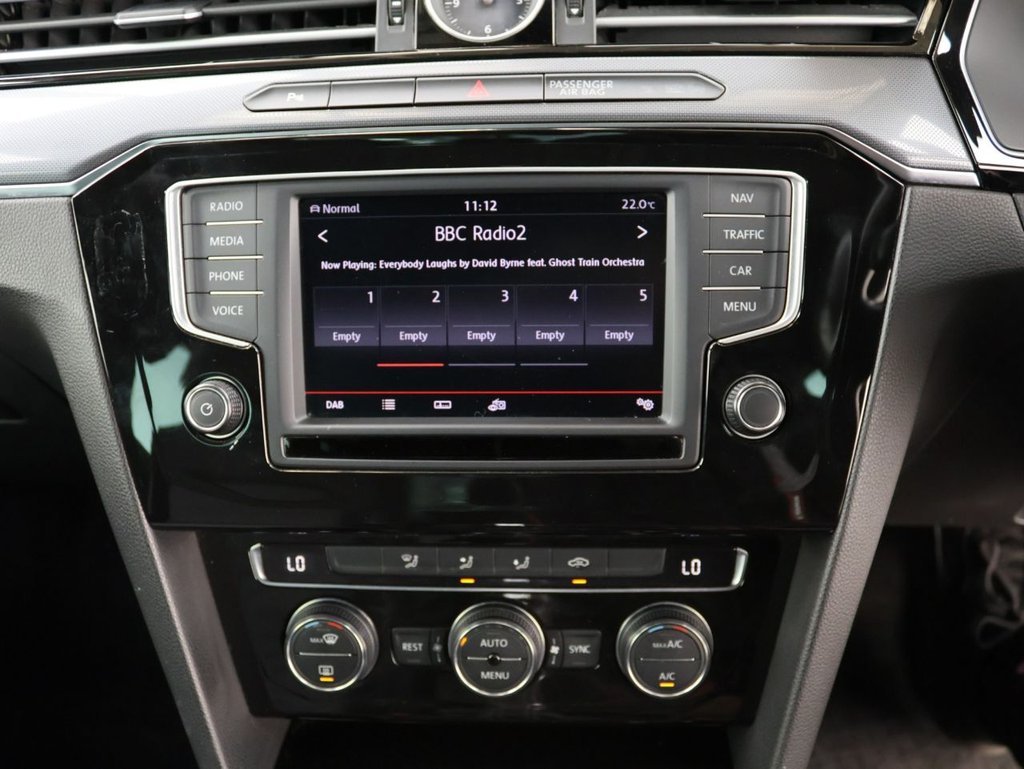 Used Volkswagen Passat 2017 for sale - 77121396: Photo 13