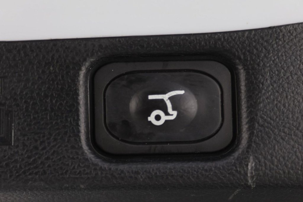 Used Ford Galaxy 2022 for sale - 76848379: Photo 29