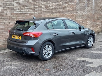 Used Ford Focus 2021 for sale - 76236010: Photo
