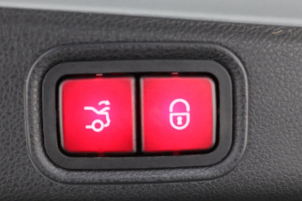 Used Mercedes-Benz E Class 2019 for sale - 77319662: Photo 29