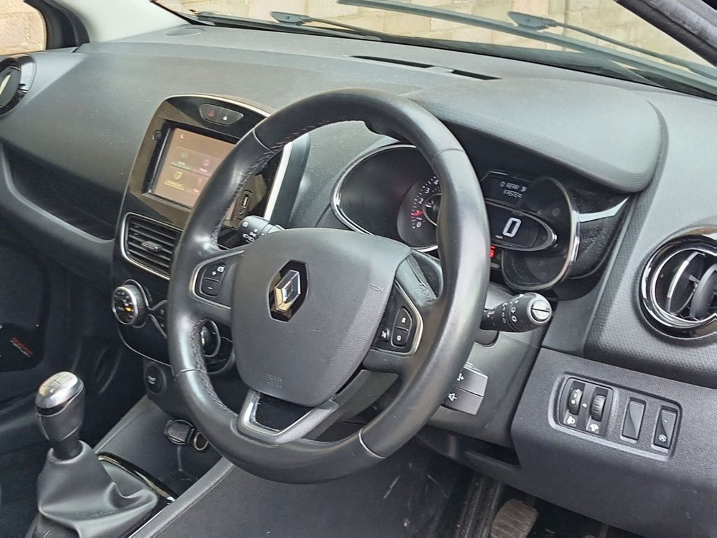 Used Renault Clio 2018 for sale - 77369314: Photo 3