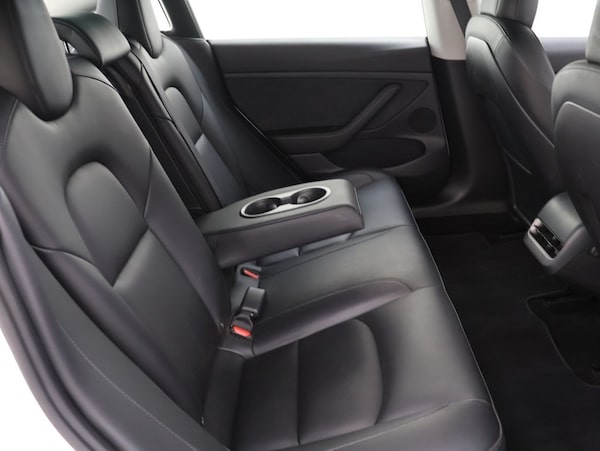Used Tesla Model 3 2021 for sale - 76300927: Photo 16