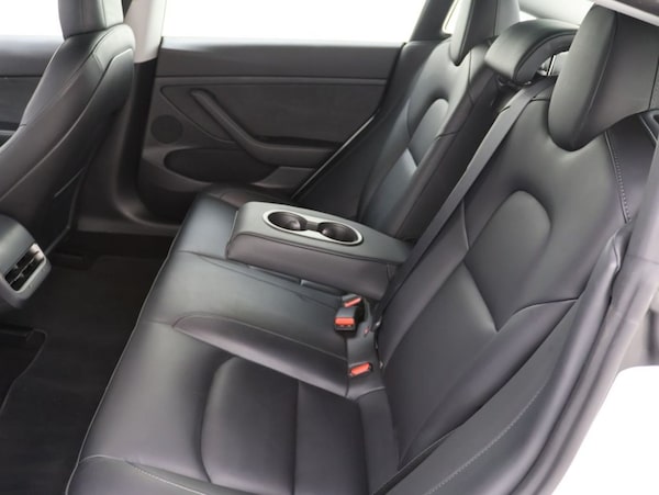 Used Tesla Model 3 2021 for sale - 76300927: Photo 20