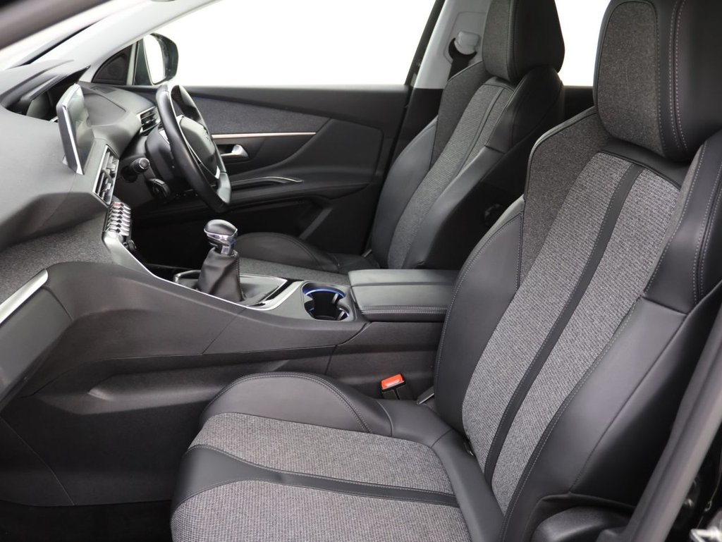 Used Peugeot 3008 2019 for sale - 76395865: Photo 23