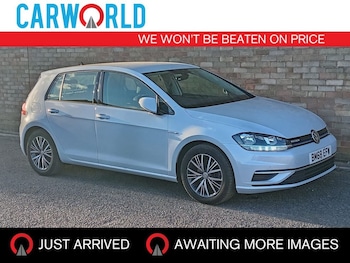 Volkswagen - Golf