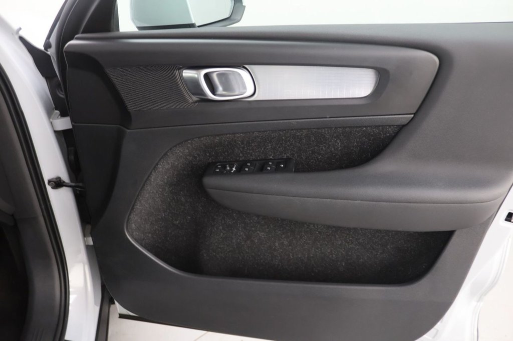 Used Volvo XC40 2020 for sale - 77631638: Photo 24