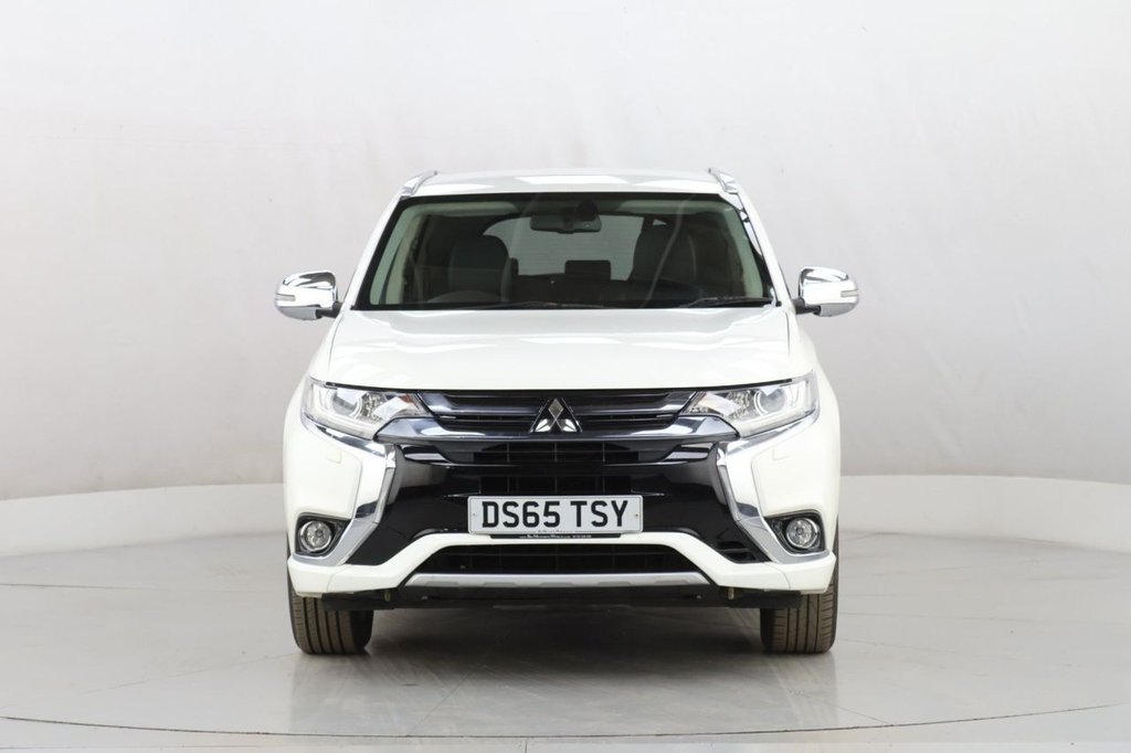 Used Mitsubishi Outlander 2015 for sale - 76973402: Photo 3