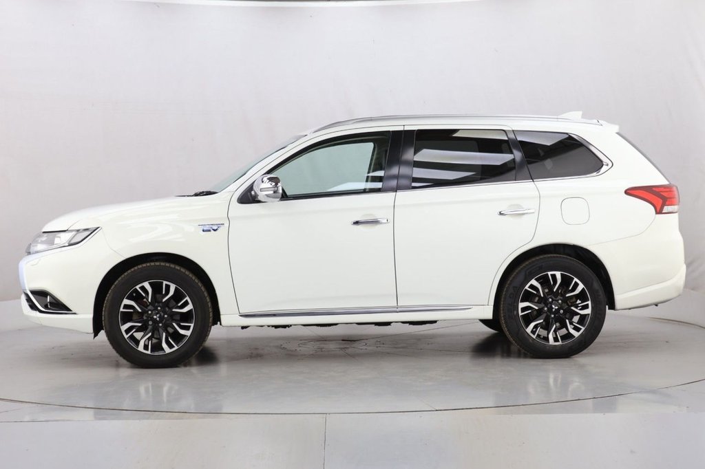 Used Mitsubishi Outlander 2015 for sale - 76973402: Photo 6
