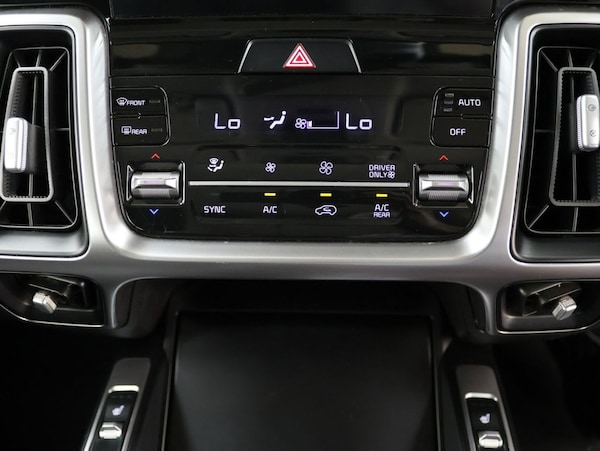 Used Kia Sorento 2021 for sale - 76317085: Photo 15