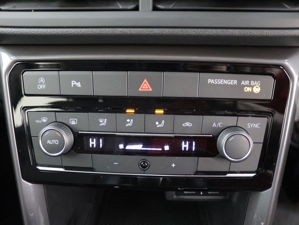 Used Volkswagen T-Cross 2021 for sale - 76235945: Photo 14