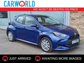2020 (70) - 1.5 VVT-h Icon Hatchback 5dr Petrol Hybrid E-CVT Euro 6 (s/s) (116 ps)