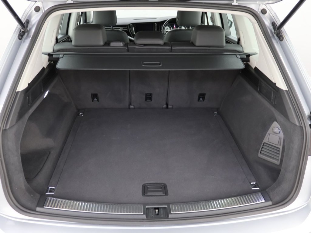 Used Volkswagen Touareg 2021 for sale - 76301163: Photo 27
