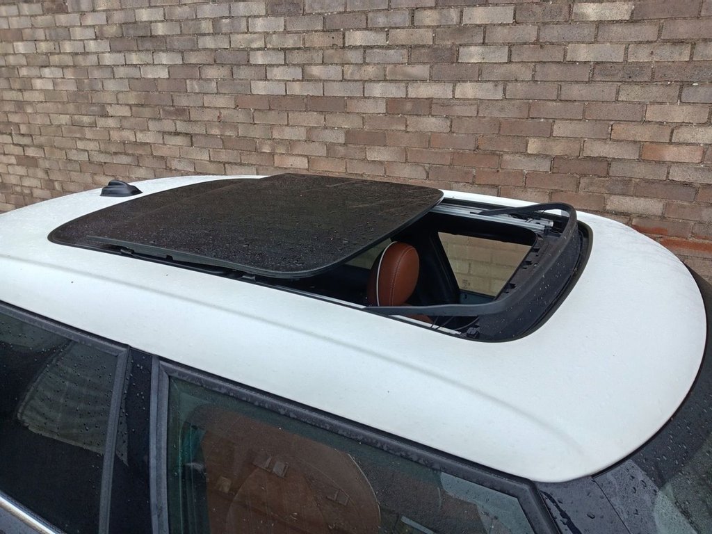 Used MINI Hatch 2022 for sale - 77703572: Photo 3