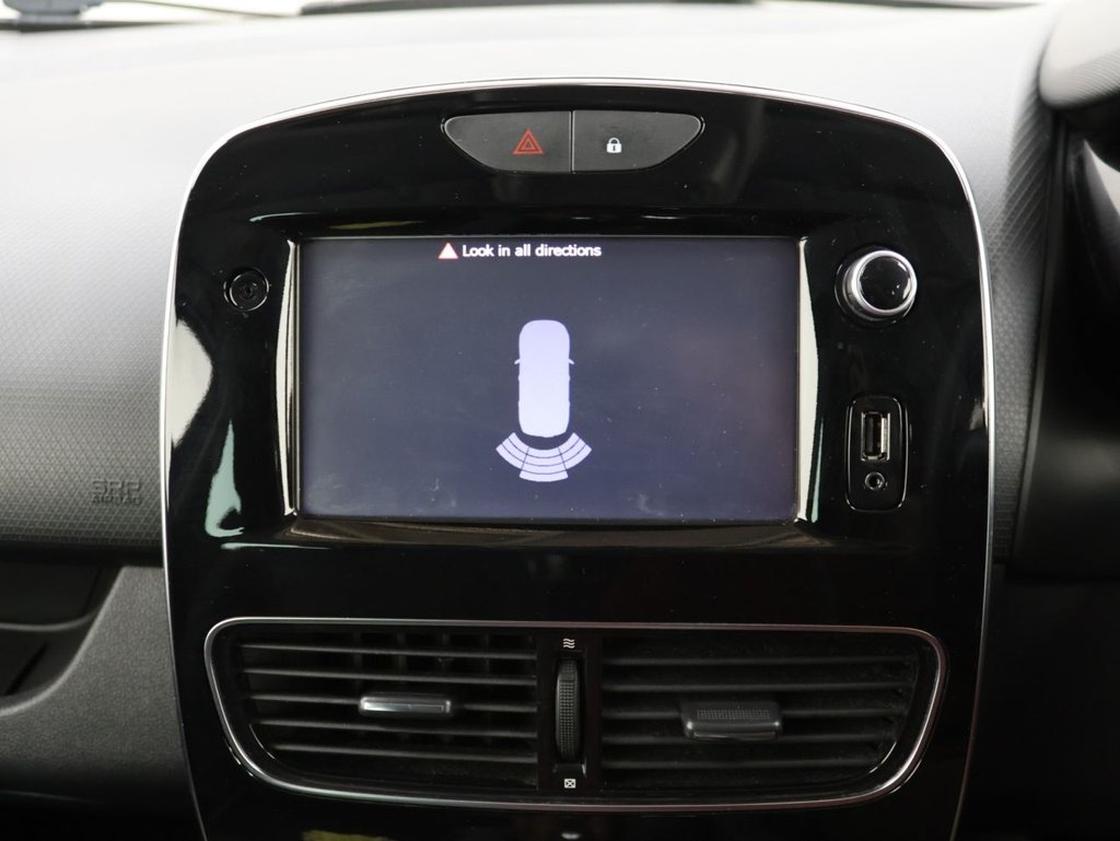 Used Renault Clio 2018 for sale - 75960993: Photo 15