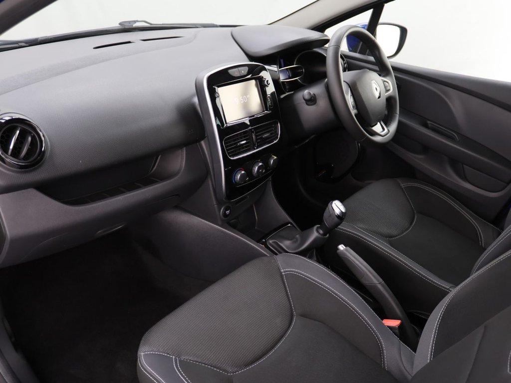 Used Renault Clio 2018 for sale - 75960993: Photo 24