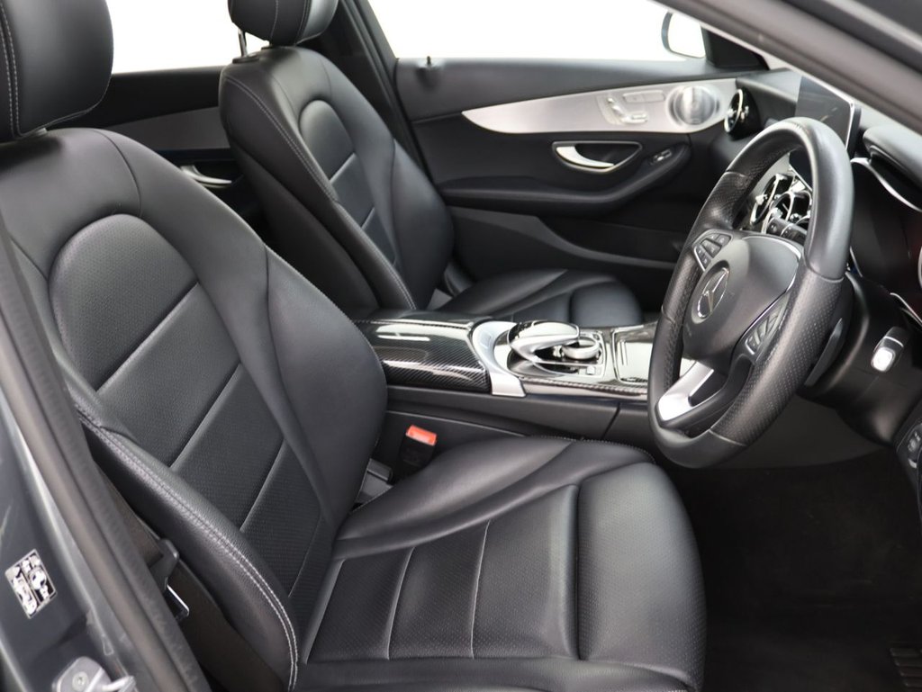 Used Mercedes-Benz C Class 2018 for sale - 76506036: Photo 13