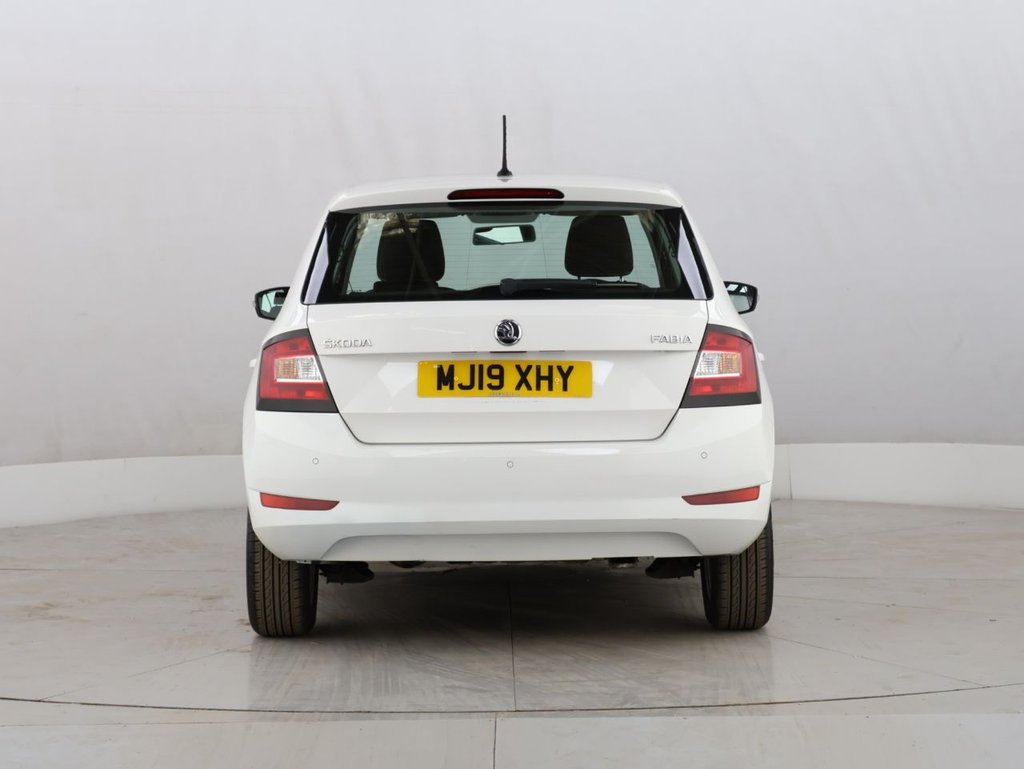 Used Skoda Fabia 2019 for sale - 76301168: Photo 9