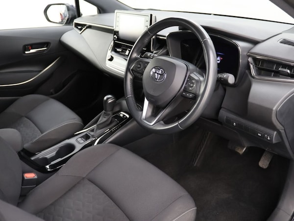 Used Toyota Corolla 2021 for sale - 76301170: Photo 10