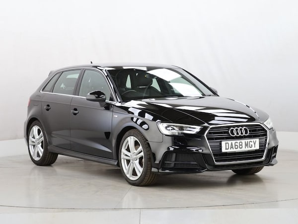 Used Audi A3 2018 for sale - 76300903: Photo 2
