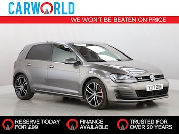 Used Volkswagen Golf 2017 for sale - 76300932: Photo