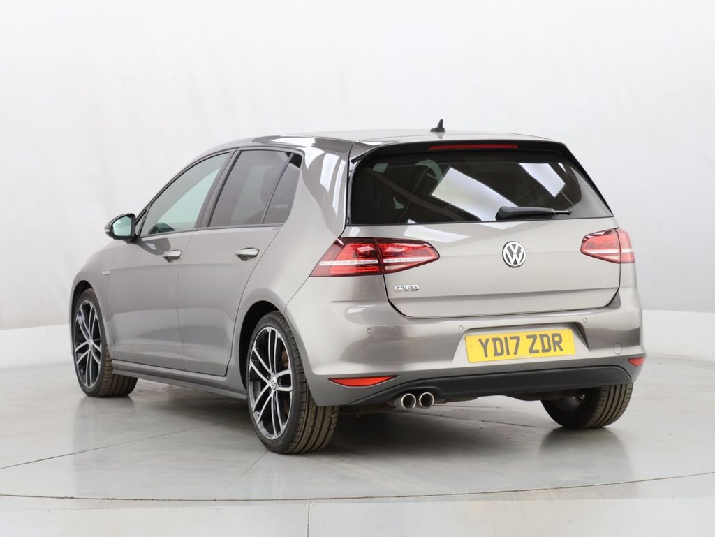 Used Volkswagen Golf 2017 for sale - 76300932: Photo 7