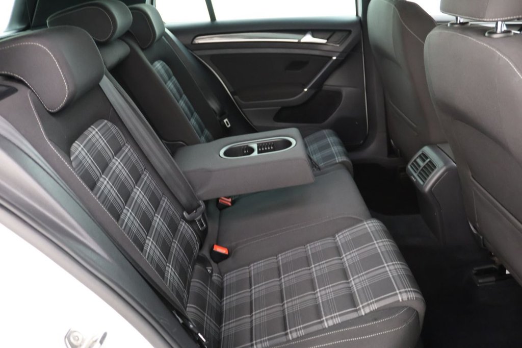 Used Volkswagen Golf 2017 for sale - 76301092: Photo 15