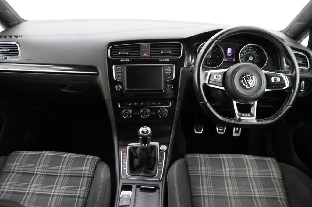 Used Volkswagen Golf 2017 for sale - 76301092: Photo 16