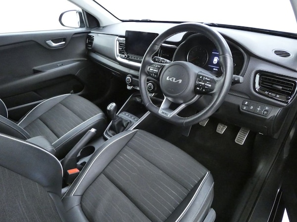 Used Kia Stonic 2023 for sale - 76301004: Photo 10