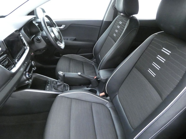 Used Kia Stonic 2023 for sale - 76301004: Photo 26