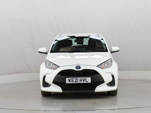 Used Toyota Yaris 2021 for sale - 76301112: Photo 3