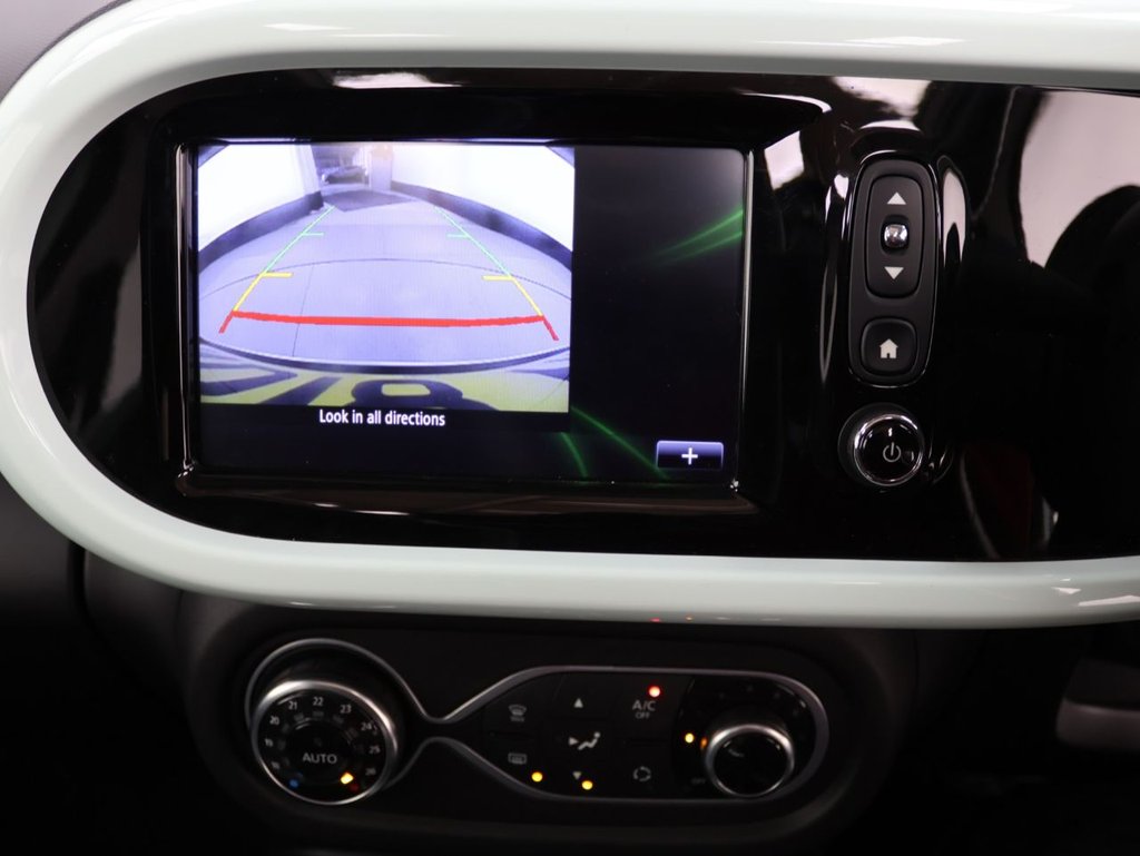 Used Renault Twingo 2018 for sale - 76313232: Photo 14