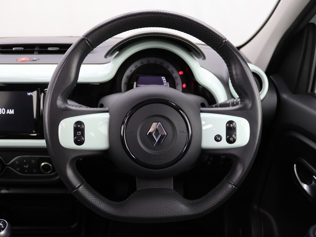 Used Renault Twingo 2018 for sale - 76313232: Photo 18