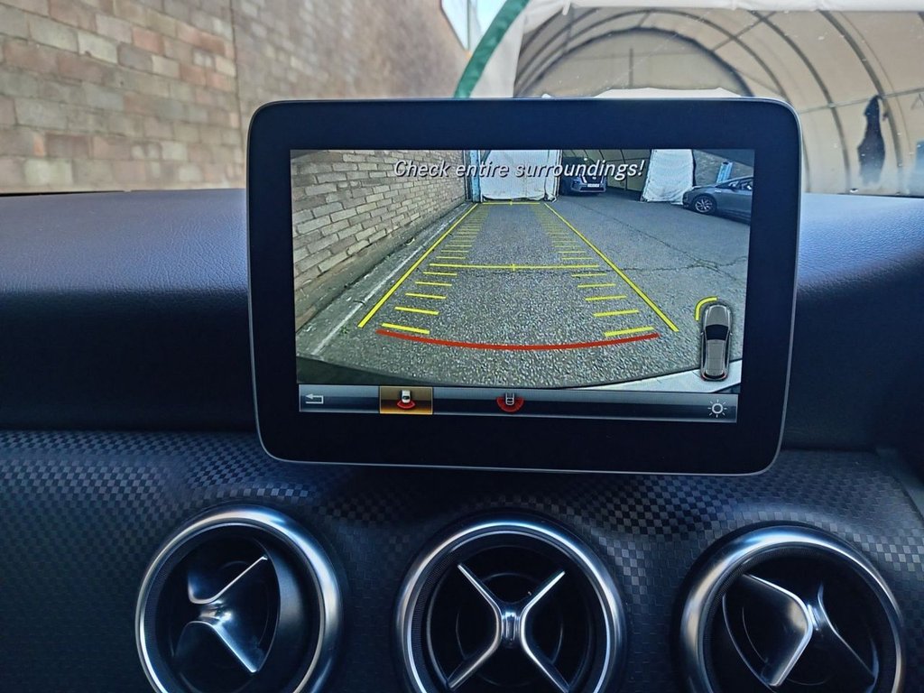 Used Mercedes-Benz A-Class 2018 for sale - 76923417: Photo 2