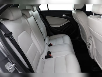 Used Mercedes-Benz A-Class 2016 for sale - 75704000: Photo