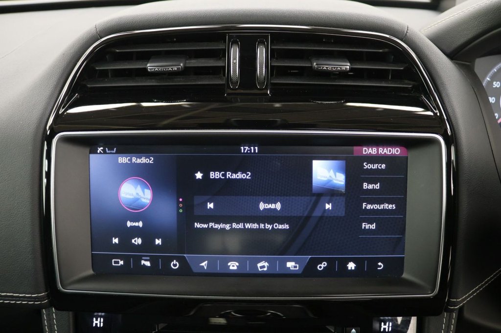 Used Jaguar F-Pace 2019 for sale - 77360248: Photo 16