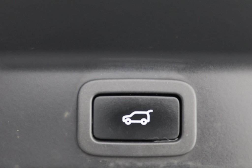 Used Jaguar F-Pace 2019 for sale - 77360248: Photo 30